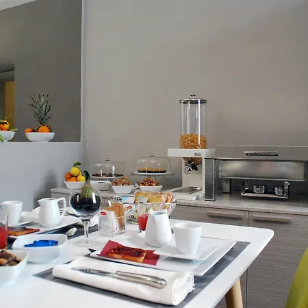 Casasicilia Carlo V Guest house 2*